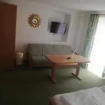 Haslgut Pensión 3*
