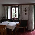 Haslgut Pensión 3*